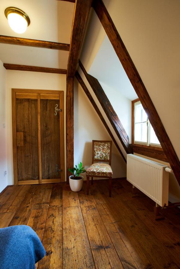 Baroque Chaplain House Kaplanka 1796 A. D. - Historical Luxury Apts In Bohemian Paradise Zelezny Brod Zewnętrze zdjęcie